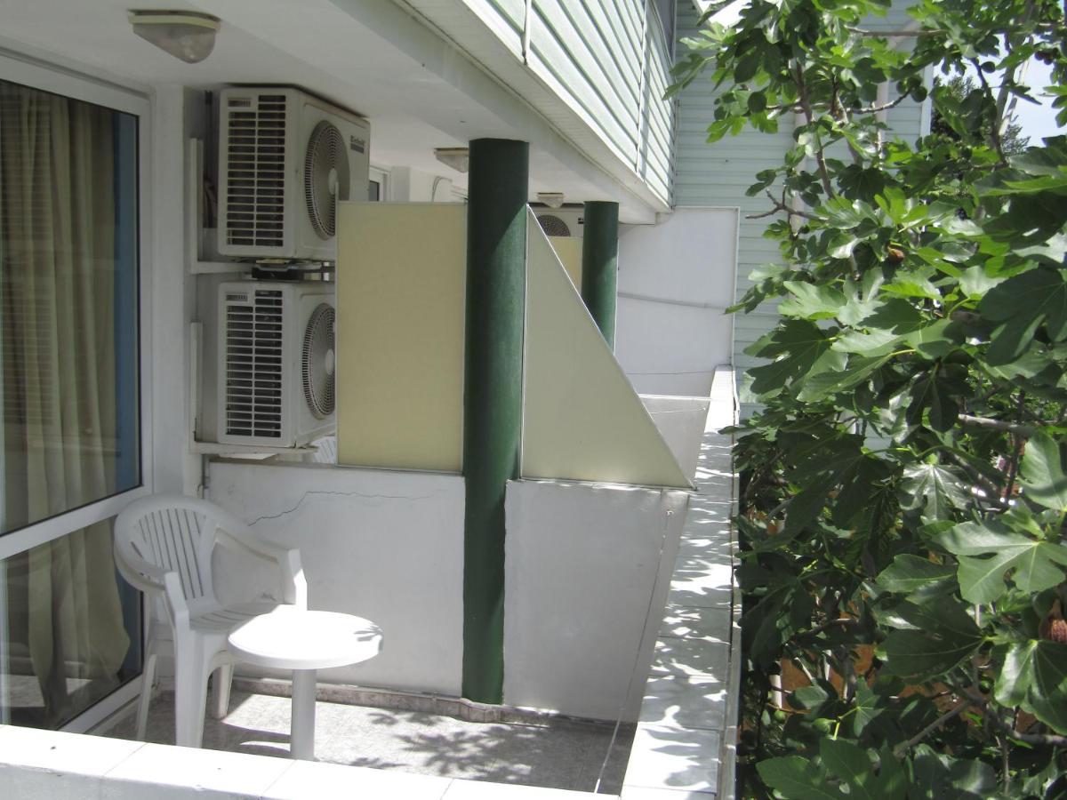 Hostel Papagal Varna Luaran gambar