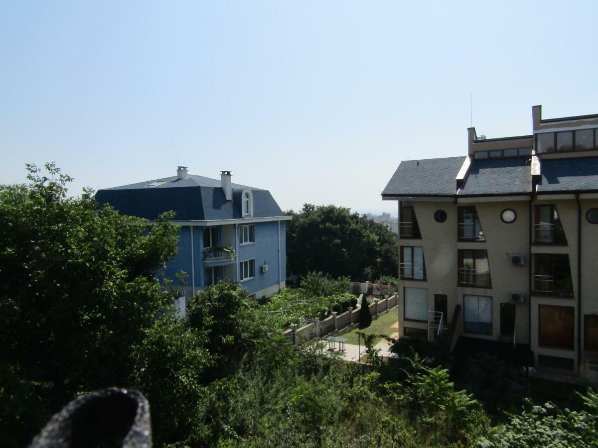 Hostel Papagal Varna Luaran gambar