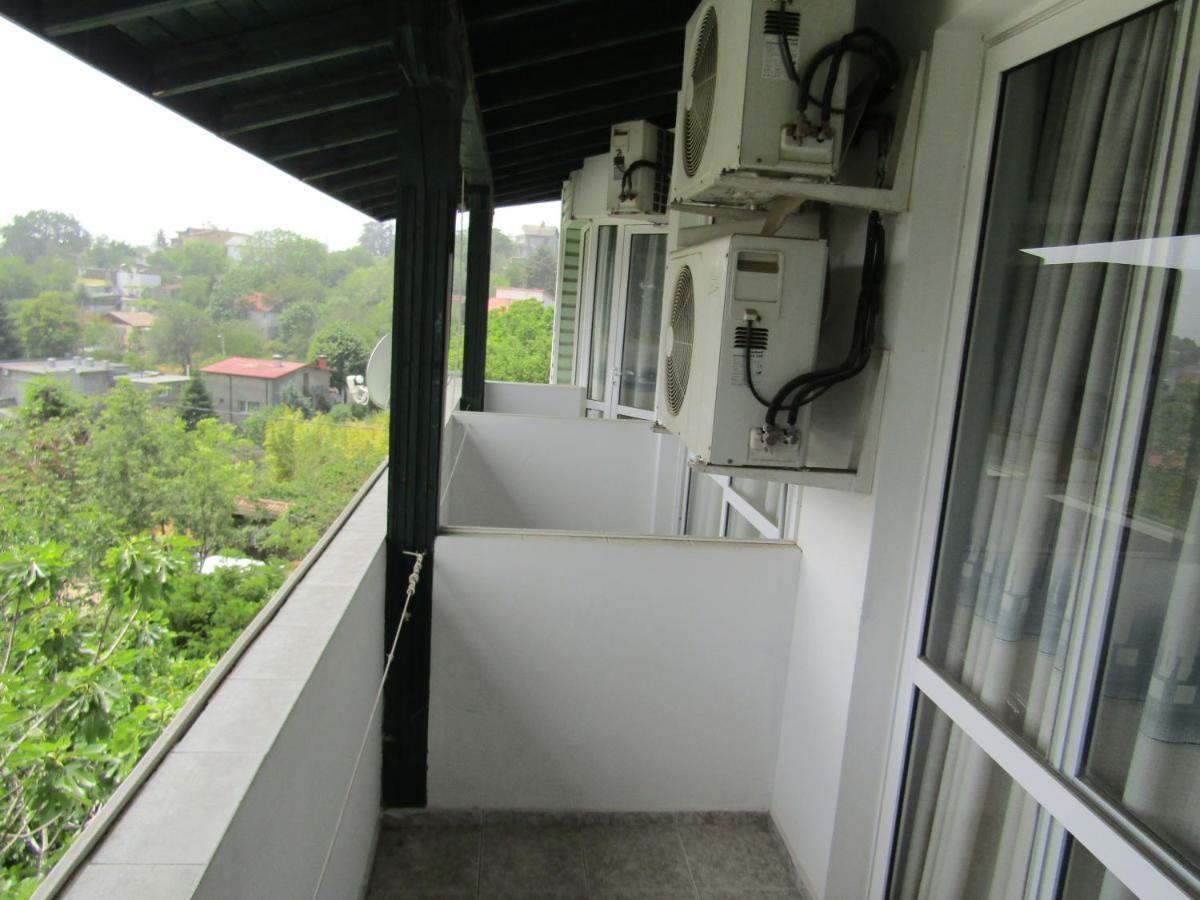Hostel Papagal Varna Luaran gambar